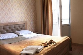 Двухместный номер Deluxe с балконом двуспальная кровать, Hotel White Bridge, Кутаиси