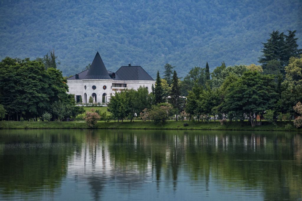 Отель Lopota Lake Resort and Spa, Напареули, Кахетия
