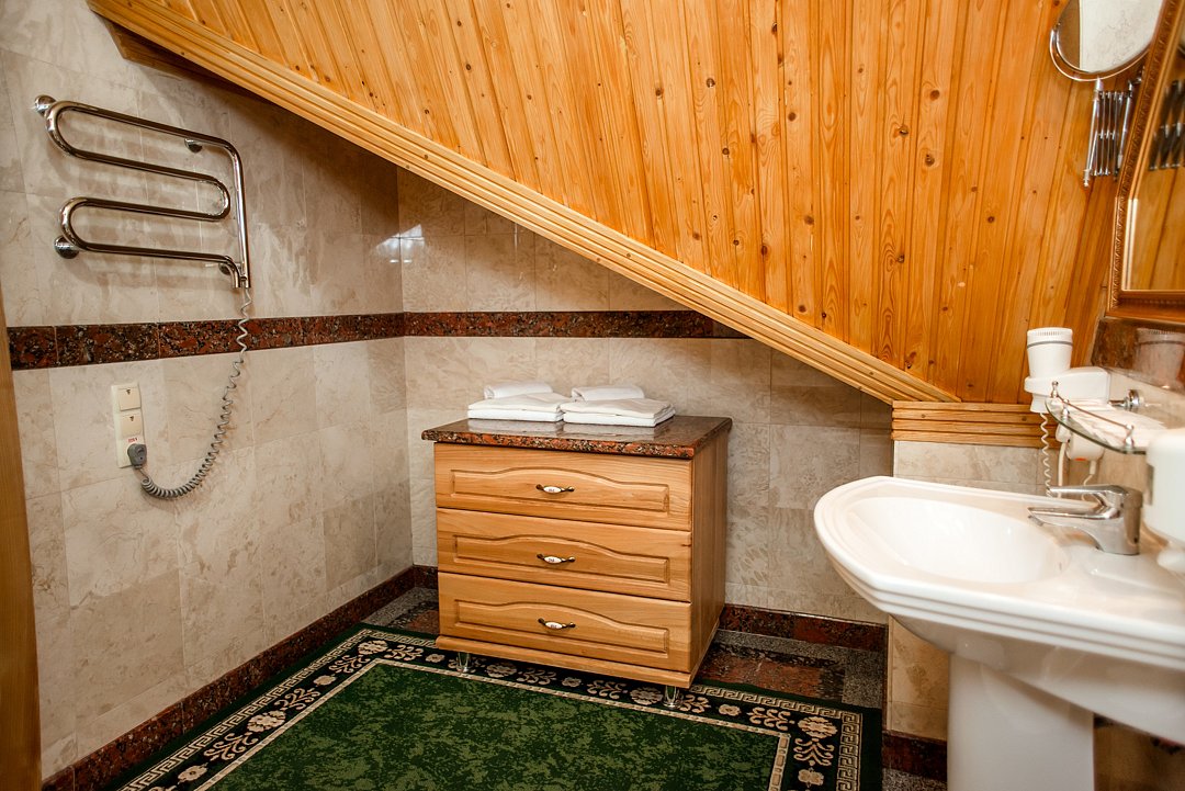 Люкс 2-местный 2-уровневый (Каминный)