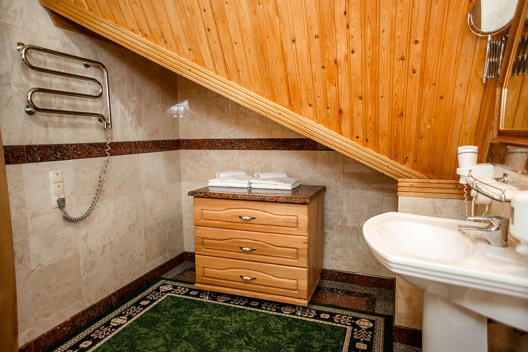 Люкс 2-местный 2-уровневый (Каминный)