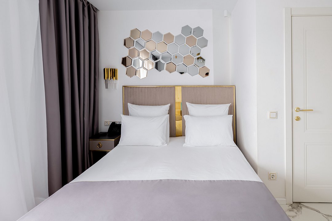 Делюкс 2-местный (видовой, с балконом и террасой)