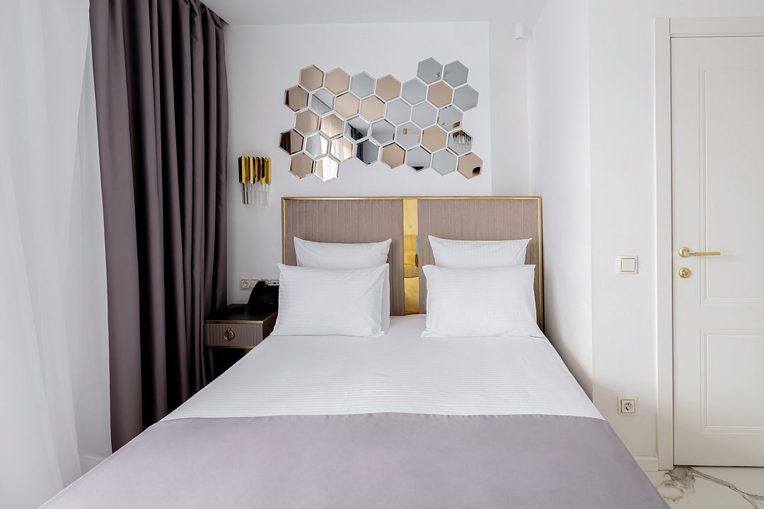 Делюкс 2-местный (видовой, с балконом и террасой)