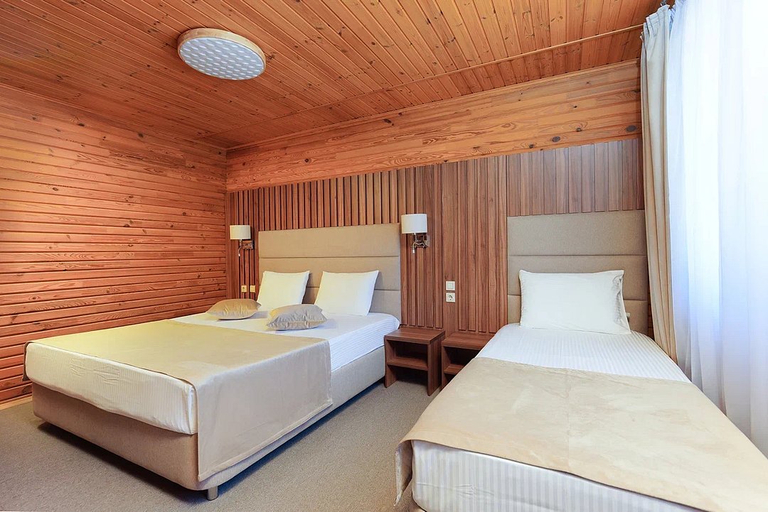 Коттедж 2-местный (с дополнительным местом кровать)