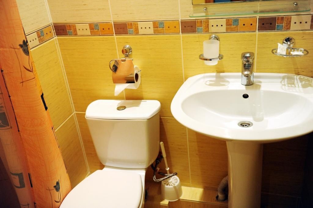 Место с подселением в 2-местный 1-комнатный (стандартный на перовом этаже)