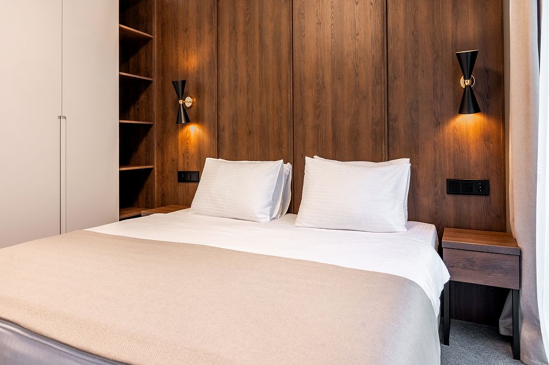 Апартаменты 4-местный 2-комнатный (с балконом)