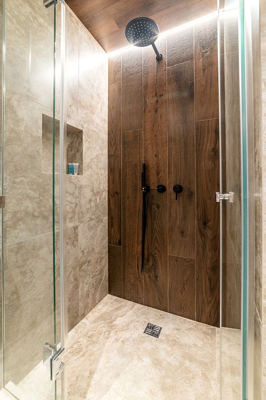 Апартаменты 4-местный 2-комнатный (с балконом)