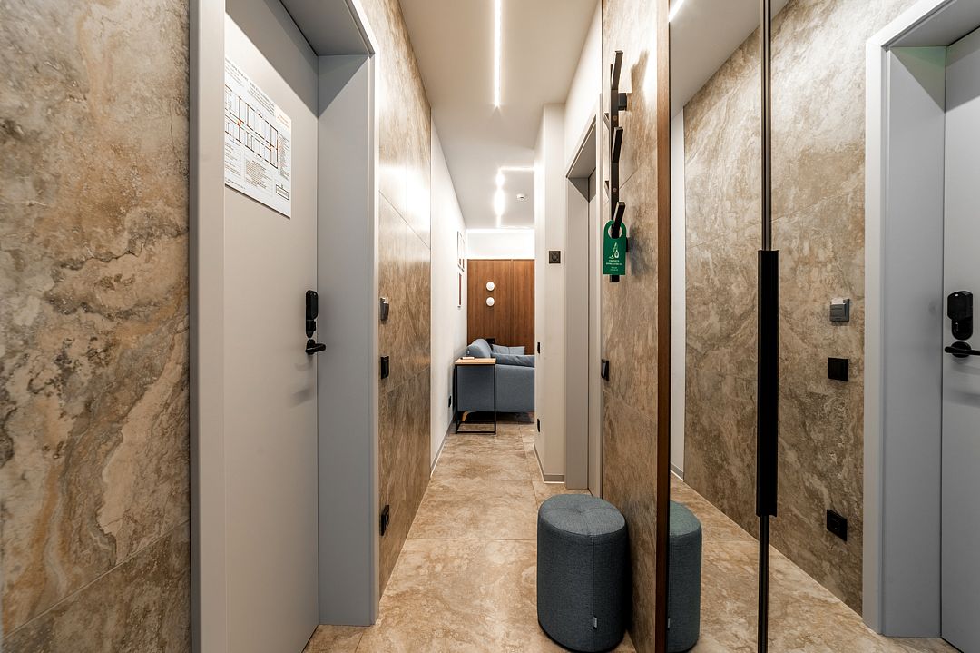 Апартаменты 4-местный 2-комнатный (с балконом)