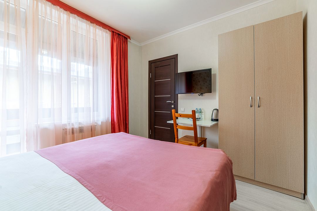 Комфорт 2-местный 1-комнатный (с балконом)