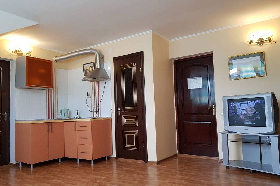 Люкс 3-местный 1-комнатный