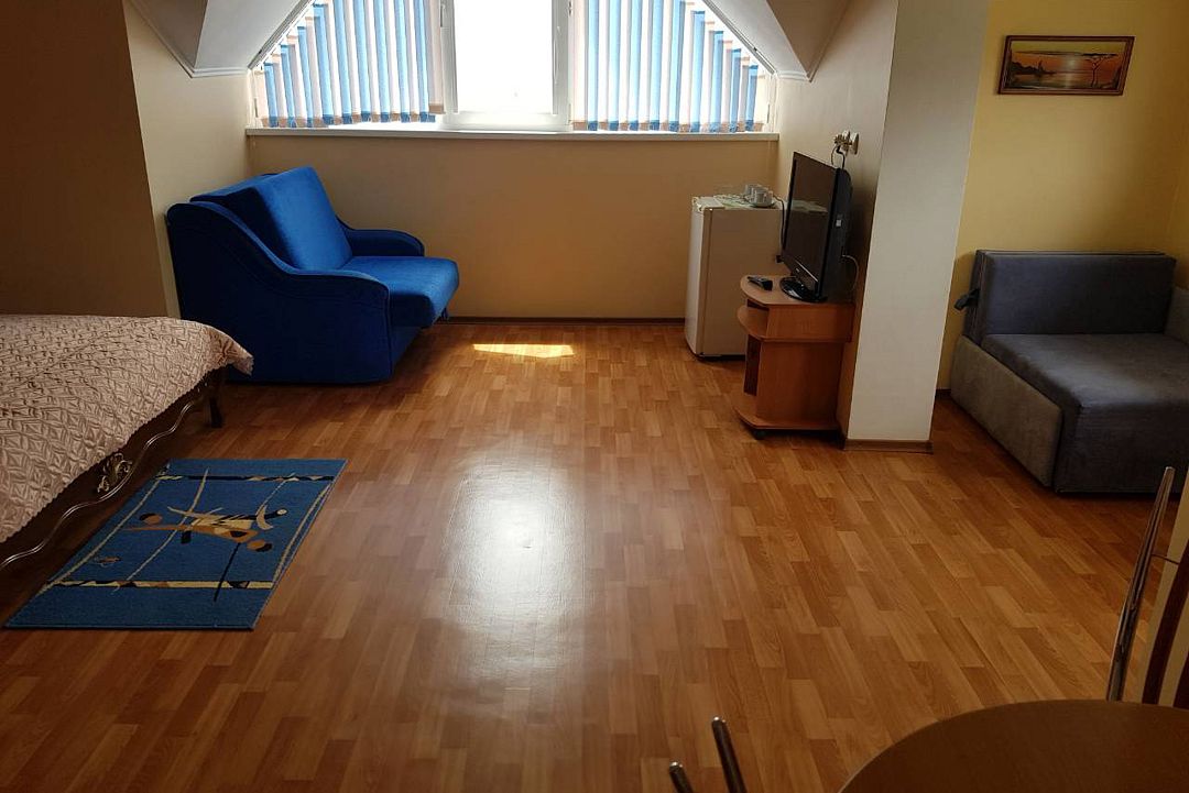 Люкс 3-местный 1-комнатный