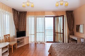 Комфорт 2-местный 1-комнатный корп.Морской, Пансионат Актер, Кореиз