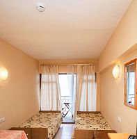 Эконом 2-местный 1-комнатный корп.Морской, Пансионат Актер, Кореиз