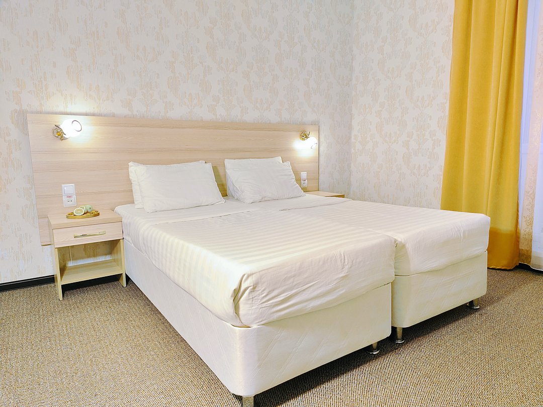 Апартаменты 8-местный 4-комнатный (панорамный вид на море)