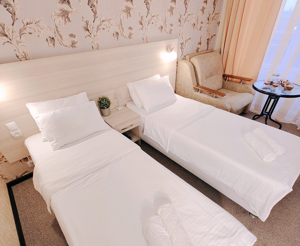 Комфорт 3-местный (с балконом)