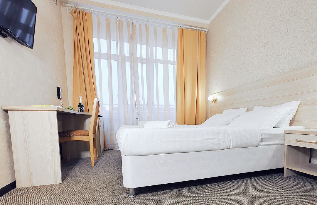 Люкс 4-местный 2-комнатный