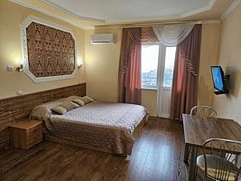 Стандартный 3-местный 1-комнатный, Отель Би Хэппи, Алушта