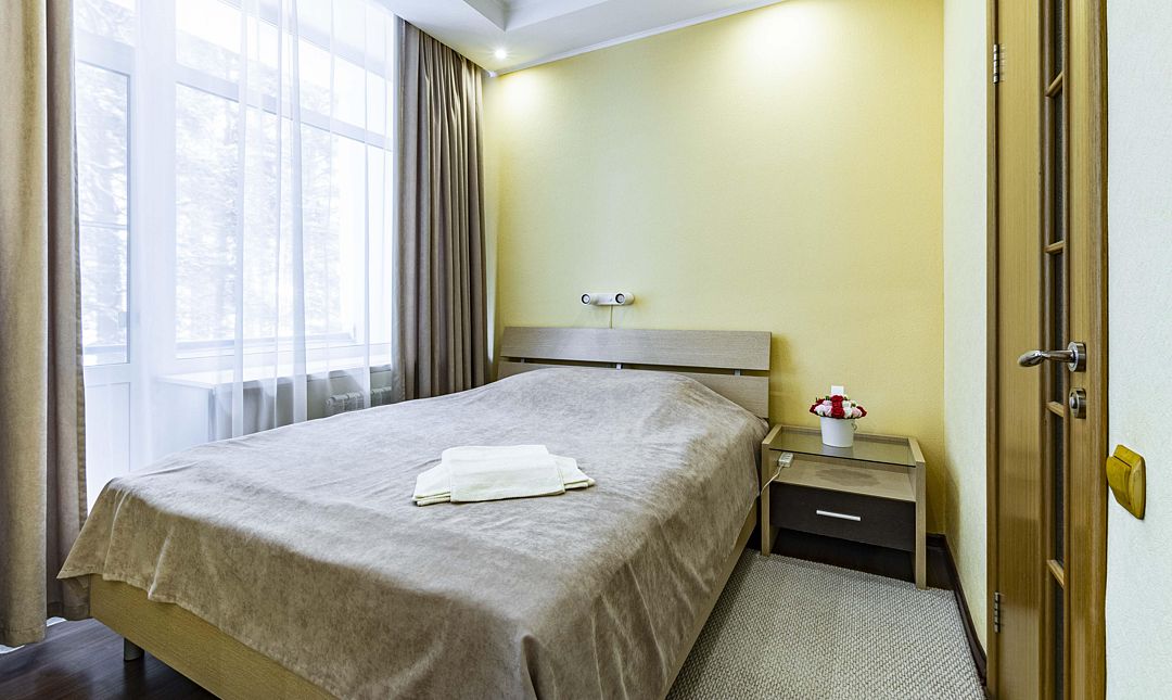 Стандартный 1-местный 2-комнатный