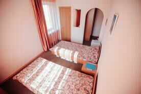 Двухместный номер с 2 отдельными кроватями, Гостиница Сильвер Сити, Магнитогорск