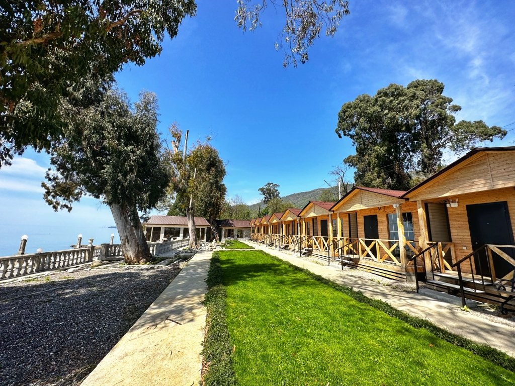 База отдыха Набережная Виктория, Гудаутский район, Новый Афон Гудаута, Абхазия