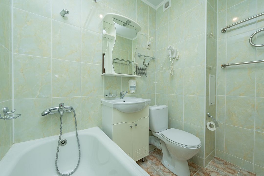 Семейный 2-местный 2-комнатный (без балкона)