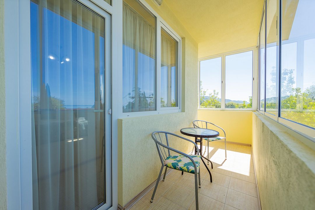 Семейный 2-местный 2-комнатный (с балконом)