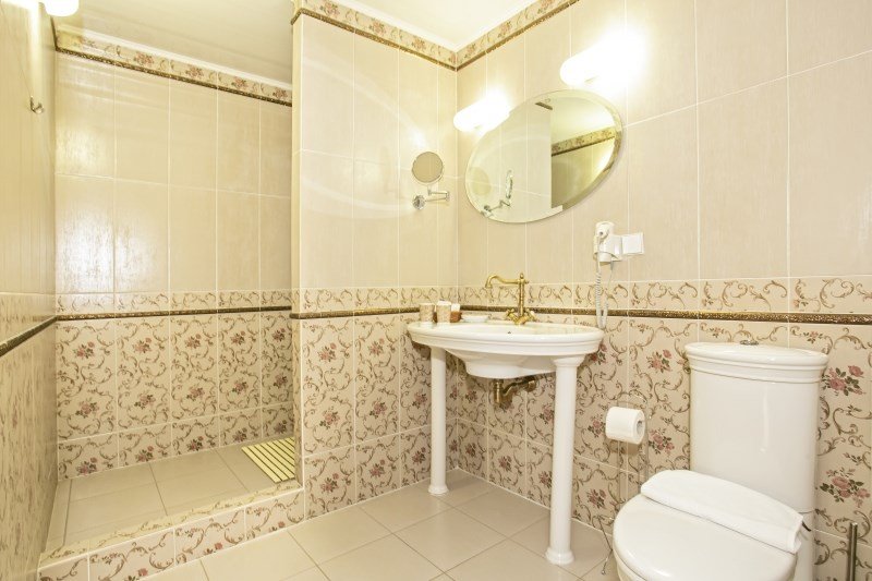 Люкс 2-местный 2-комнатный (корпус 1)