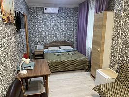 Делюкс с одной двуспальной кроватью, Отель Концерт на Таганской, Москва