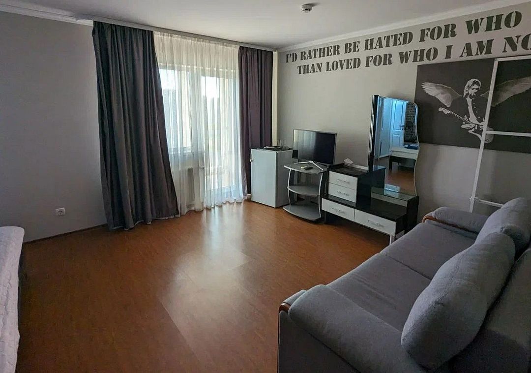 Стандартный 2-местный 1-комнатный (улучшенный)