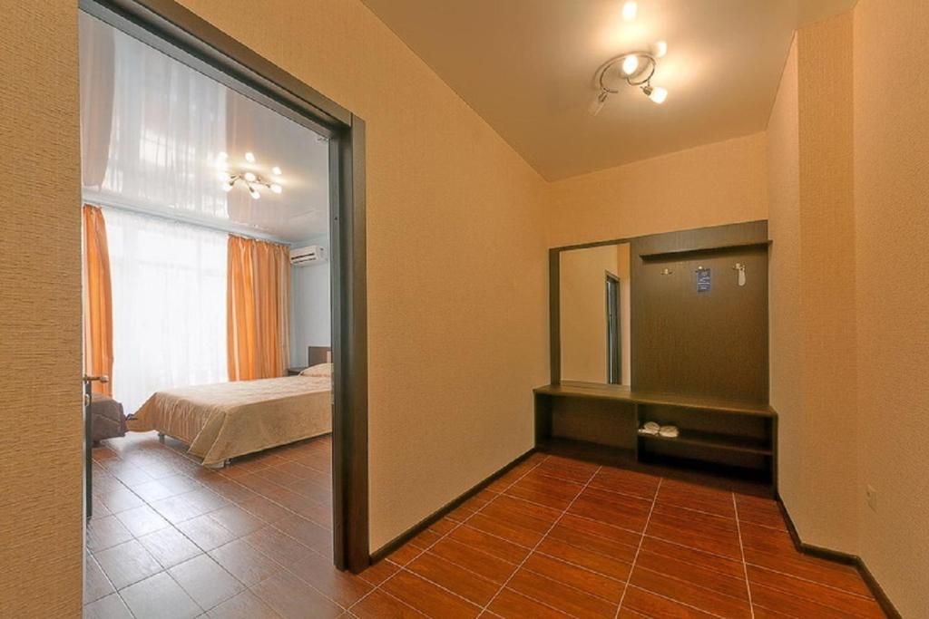 Семейный 4-местный 2-комнатный