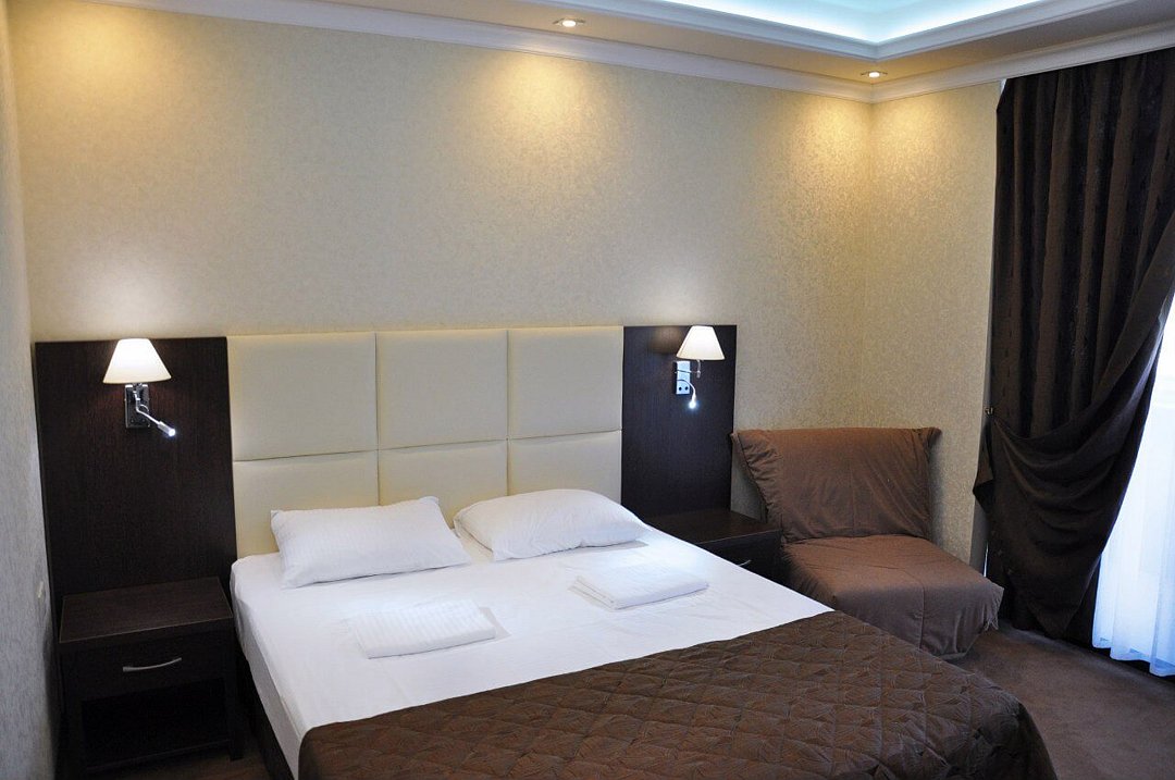 Стандартный 2-местный (с балконом, 1 этаж)