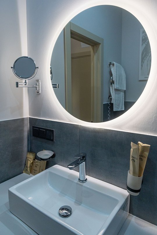 Полулюкс 2-местный 1-комнатный (с балконом)