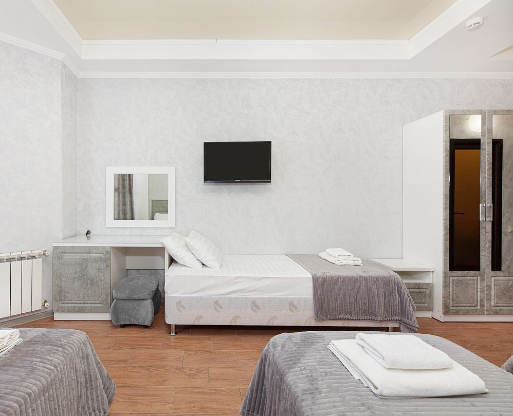 Стандартный Комфорт 4-местный (с балконом)