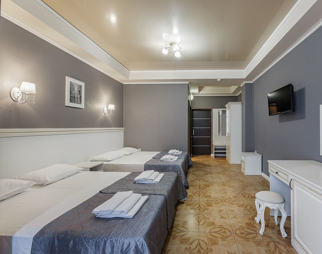 Стандартный Комфорт 4-местный (с балконом)