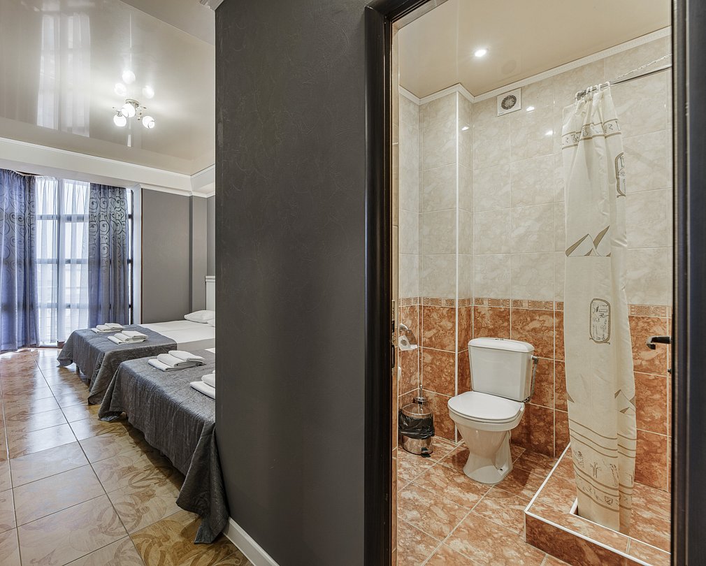 Стандартный Комфорт 4-местный (с балконом)