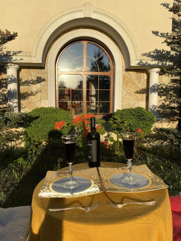 Aston Martin Tower Art, Московская область: фото 2