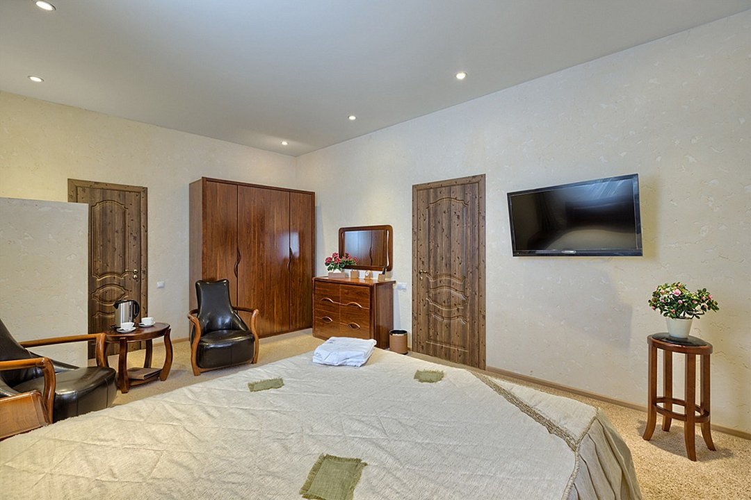 Дом Перевертыш 2-местный 1-комнатный 1-этаж (целиком)