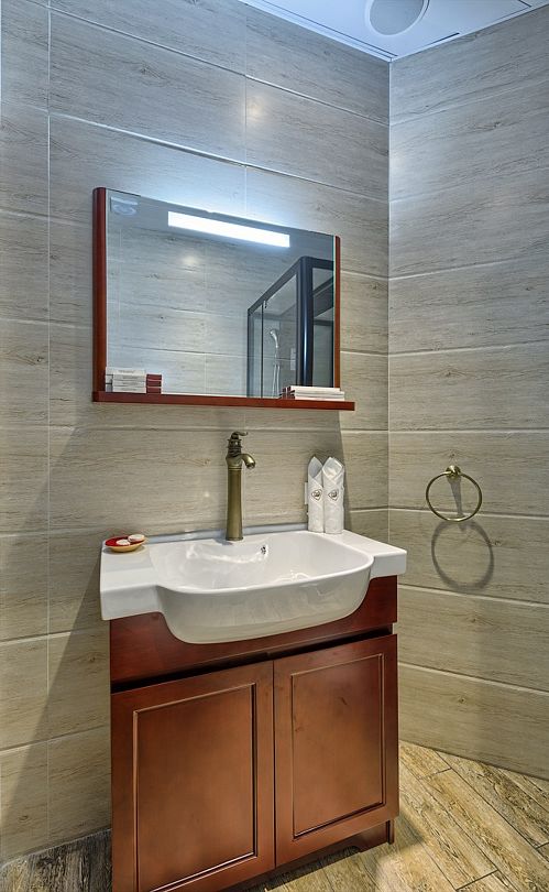 Дом Перевертыш 2-местный 1-комнатный 2 этаж (целиком)