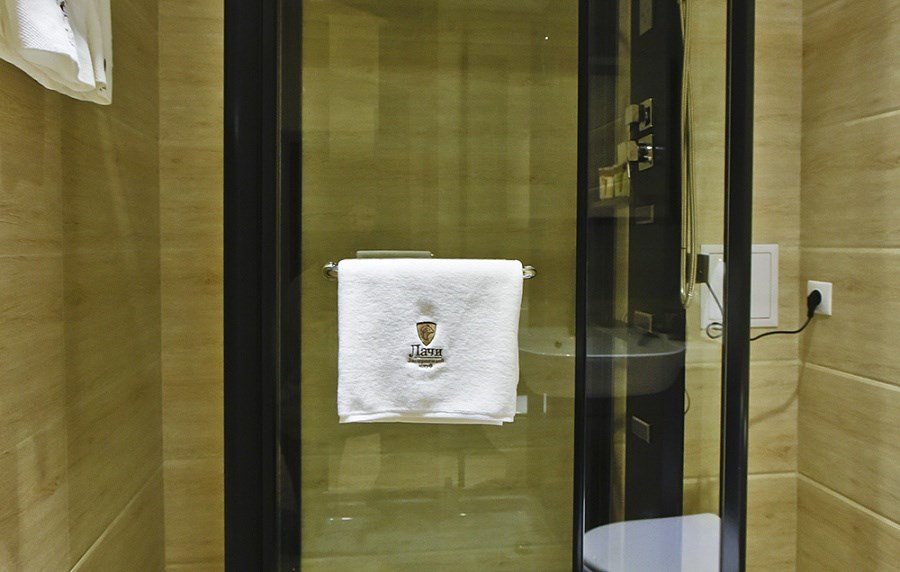 Дом Перевертыш 4-местный 2 этажа 2 спальни (целиком)