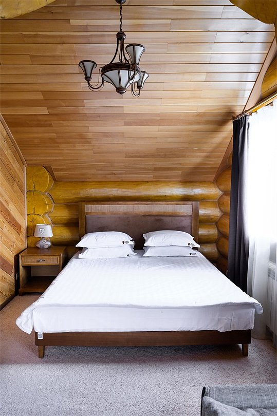 Коттедж 8-местный 5-комнатный (Берлога)