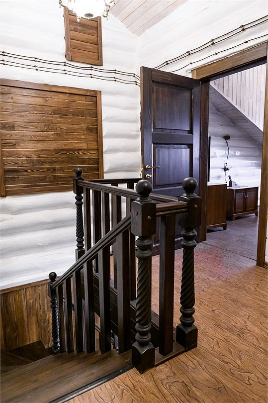 Коттедж 8-местный 5-комнатный (Берлога)