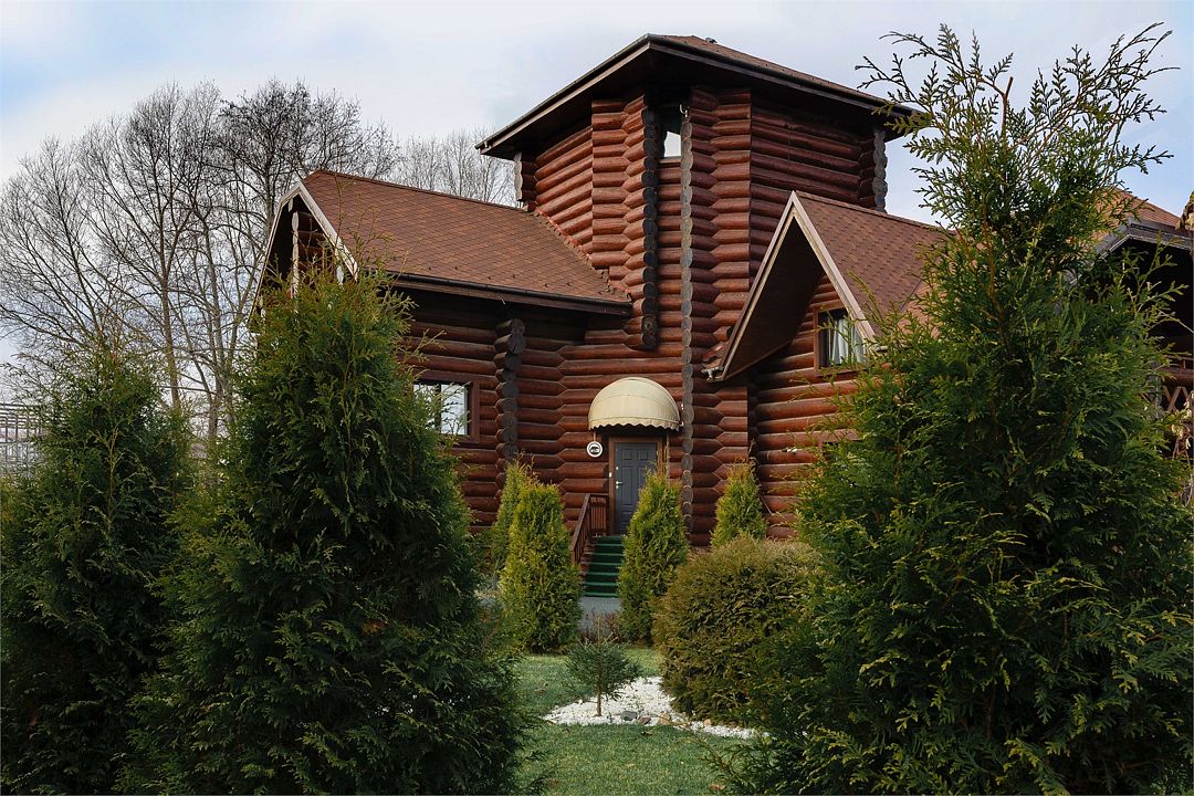 Коттедж 8-местный 5-комнатный (Берлога)