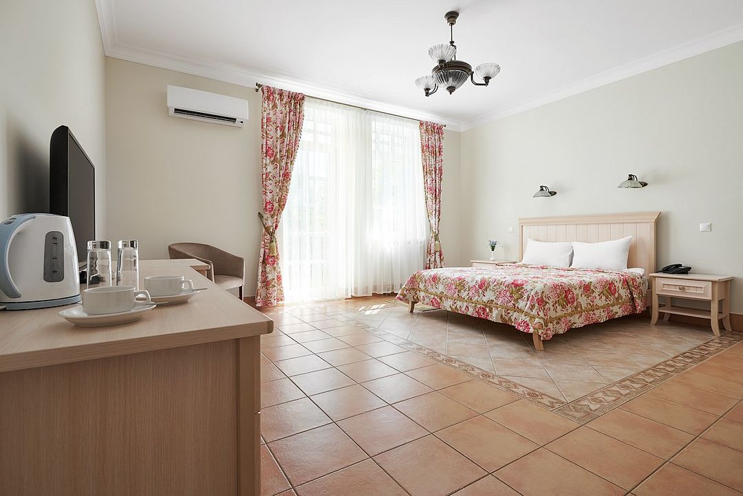 Стандартный 2-местный 1-комнатный (с кондиционером)