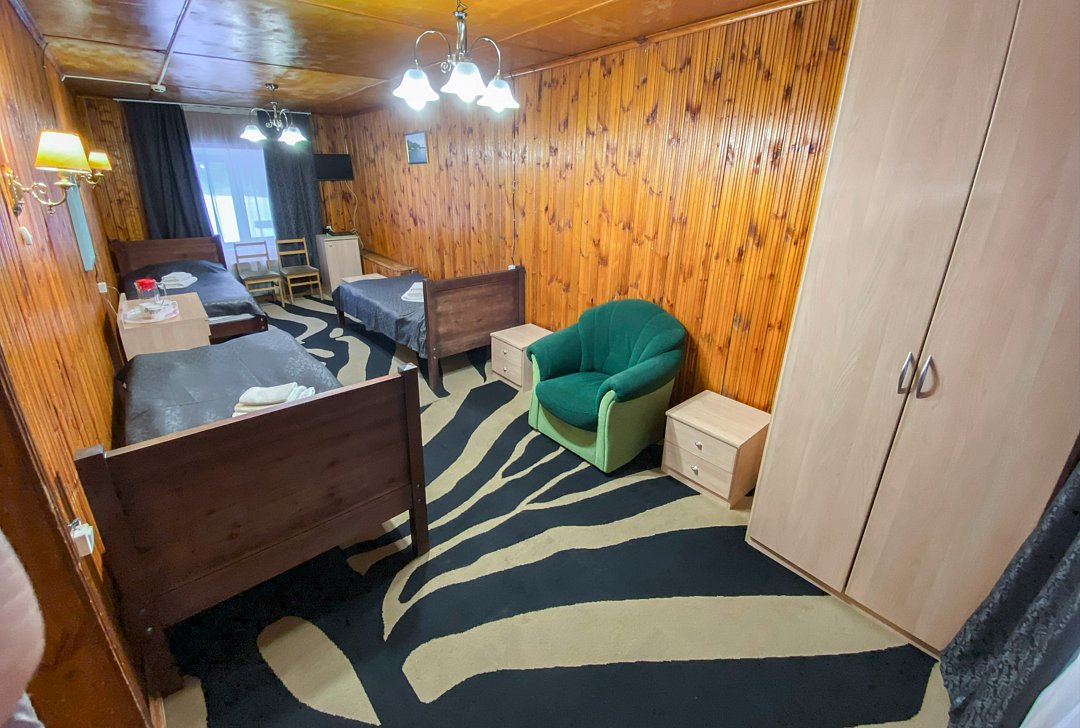 Домик ОКА 3-местный стандартный (категория 5)