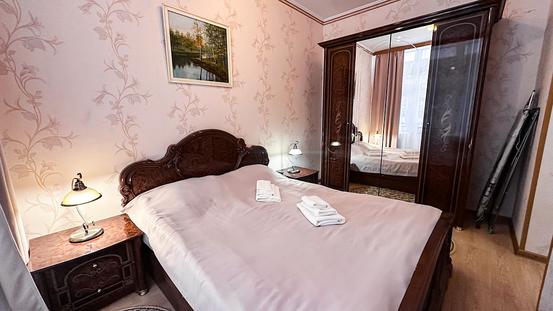 Люкс Семейный 2-местный 3-комнатный с балконом №201 (корпус 1)