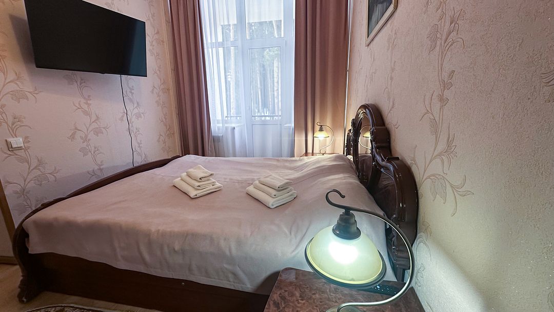 Люкс Семейный 2-местный 3-комнатный с балконом №201 (корпус 1)