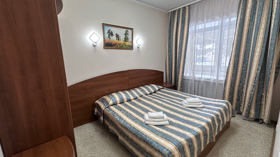 Полулюкс 1-местный 2-комнатный без балкона (корпус 2)