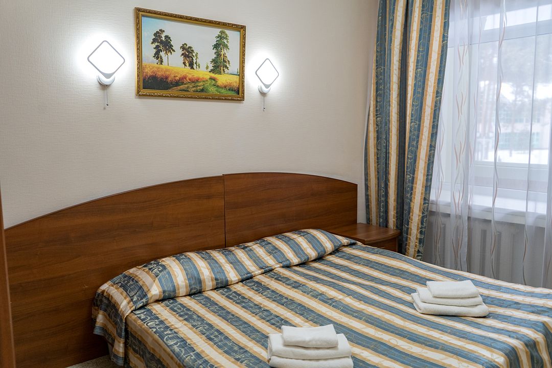 Полулюкс 1-местный 2-комнатный без балкона (корпус 2)