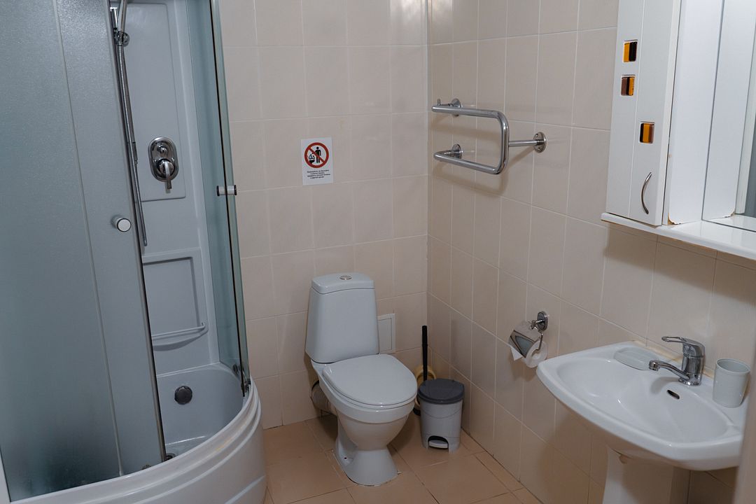 Полулюкс 1-местный 2-комнатный без балкона (корпус 2)