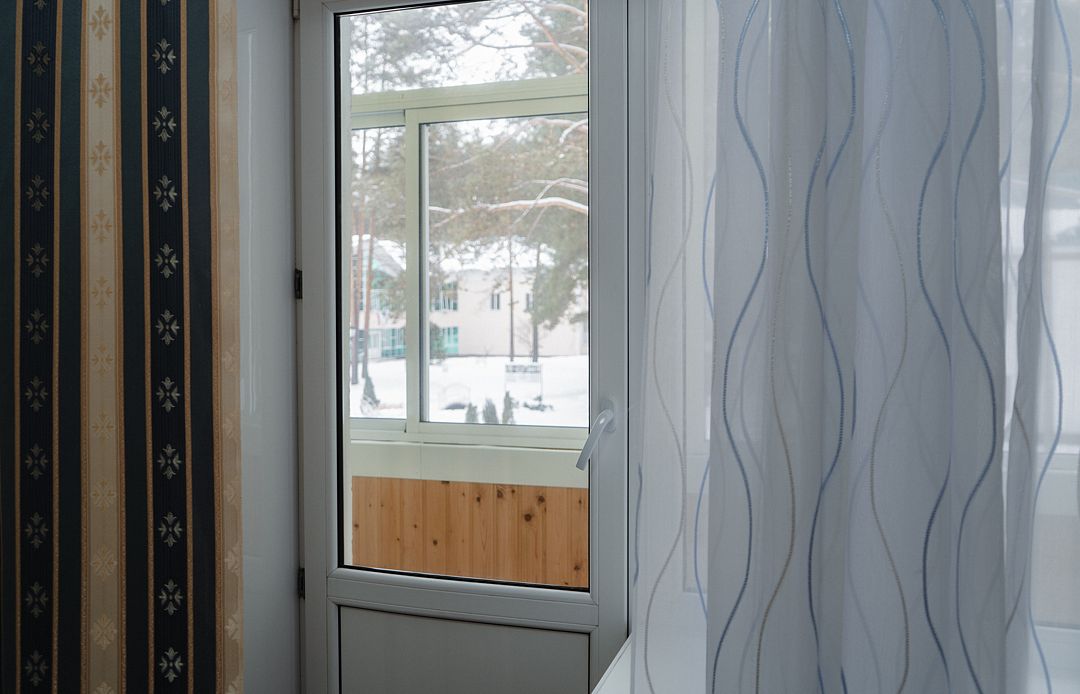 Полулюкс 1-местный 2-комнатный без балкона (корпус 2)