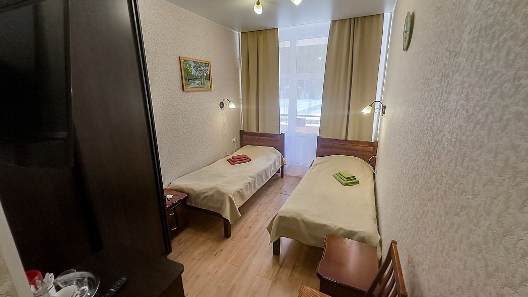 Стандартный 2-местный с балконом (корпус 1)